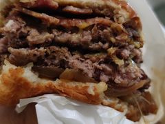 -TRIPS BURGER(大钟寺店)
