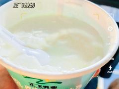 -正飞鲜奶(吐鲁番路店)
