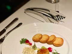 焦糖开心果鹅肝酱-Mogul Eatery·大亨餐酒馆