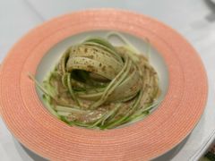 -万龙洲海鲜(大兴绿地缤纷城店)