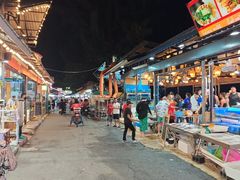 -拉威海鲜市场