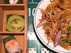 -粤港湾砂锅粥·宵夜(宝龙店)