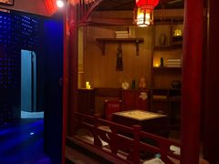 -暴风岛沉浸式体验馆(百联世纪店)