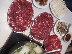 -黑山牛肉汤火锅(花城汇店)