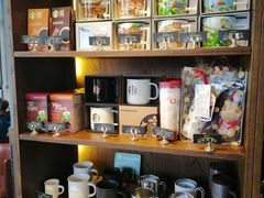零售区-星巴克(舟山蜈蚣峙店)