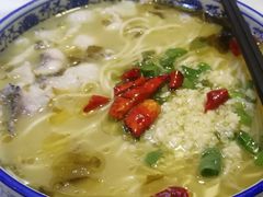 -轻捞慢起面馆(新世界百货店)