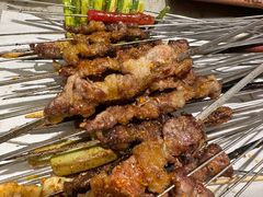 -破瓦寒窑·地摊烤羊排