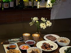 -肆海小川菜酒馆Wine Bistro (青年路店)