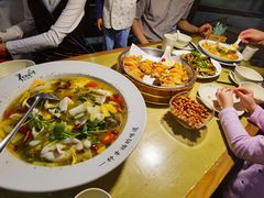 -花溪雨·森林餐厅(石基店)