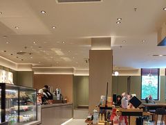 -星巴克臻选(上海中环广场2F店)