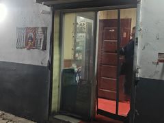 -一路飘香面馆