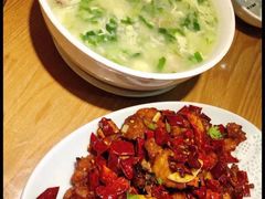 -吕氏疙瘩汤·新派鲁菜(东城万达广场店)