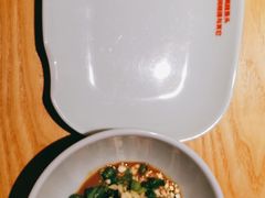 -何师傅美蛙鱼头(汉街店)