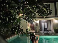 -三亚亚龙湾五号度假别墅酒店