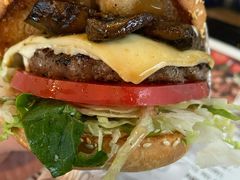 -The Habit Burger Grill 哈比特汉堡(复兴soho店)