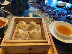 蟹粉小笼-杭州西子湖四季酒店·金沙厅