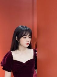 -派丽莫Pellimo原创设计婚纱品牌