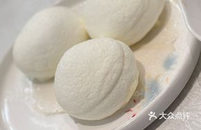 Kaiyuan Red Bean Bun