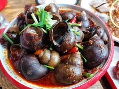 -老闵田螺馆·南昌特色小炒(梦时代店)