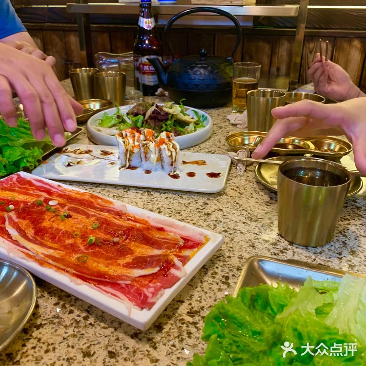 角门马家堡大红门附近的烤肉[调皮]