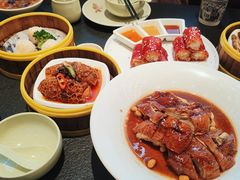 -蝴蝶里·粤菜·点心(滨江龙湖店)