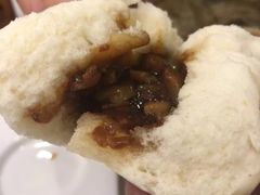 蜜汁叉烧包-广州酒家(昌岗地铁站店)