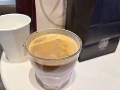 -星巴克臻选(成都太古里店)