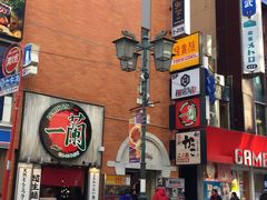 -一兰拉面(新宿中央东口店)