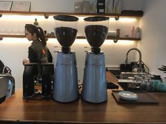 -Line 咖啡(石厦花园店)