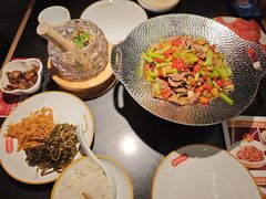 -湘阁里辣(南联锦泰城店)