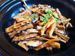 笋干烧目鱼-姚江春中餐厅·太平洋大酒店