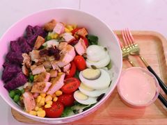 香烤鸡胸肉沙拉-Miss Fresh轻食(南京西路店)