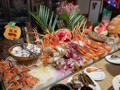 -大中华希尔顿酒店-念自助餐·嗨啤·小龙虾