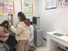 店内环境-爱视眼镜隐形眼镜美瞳护理液(书院店)