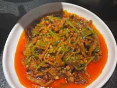 -万重锦·人文川菜馆(骡马市店)