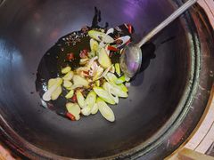 柴锅炖鱼-粗粮人家·东北菜(洋桥店)