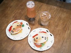 -Lamant Manor已闻花名關於藍