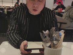 -必胜客(WOW株洲中鸿店)