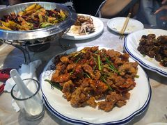 -小鱼儿海鲜港(新村十区店)