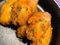 蜂蜜蒜香鸡中翅-盐说Salt Talk北美风味西餐厅(海上世界店)