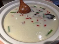鱼钩鱼炖汤-老阿爸鲜鱼土菜(园区永旺店)
