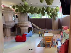 -水桶王国主题餐厅·聚会·生日派对·亲子活动·家庭套餐(亚龙湾希尔顿店)