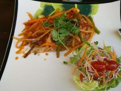 -Hoang Yen Vietnamese Cuisine
