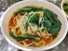重庆小面-秦云老太婆摊摊面(较场口店)