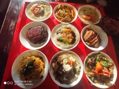 -蓝田九大碗民俗食府(蓝田店)