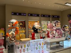 -泡泡玛特POPMART(蓝色港湾店)