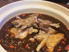 -亿诣蝎府炸酱面羊蝎子火锅(酷车小镇店)