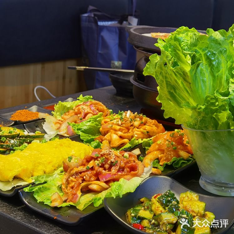 里面抽烟的也挺多所以打算换一家