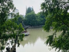 -汇龙潭