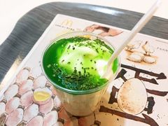 -麦当劳(展览馆店)